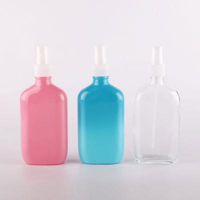 Плоская квадратная стеклянная бутылка-капельница емкостью 100 мл для упаковки эфирных масел